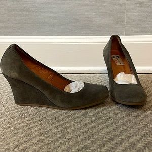 Lanvin Suede Ballerina Wedge Pump, Grey